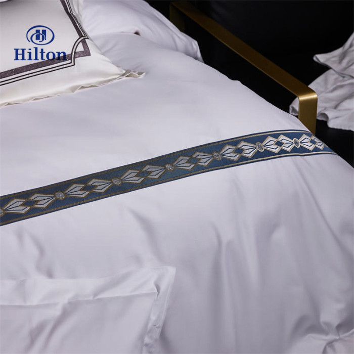 Bedclothes Hilton 43