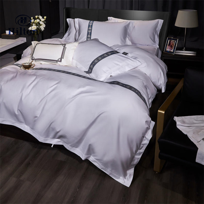 Bedclothes Hilton 43