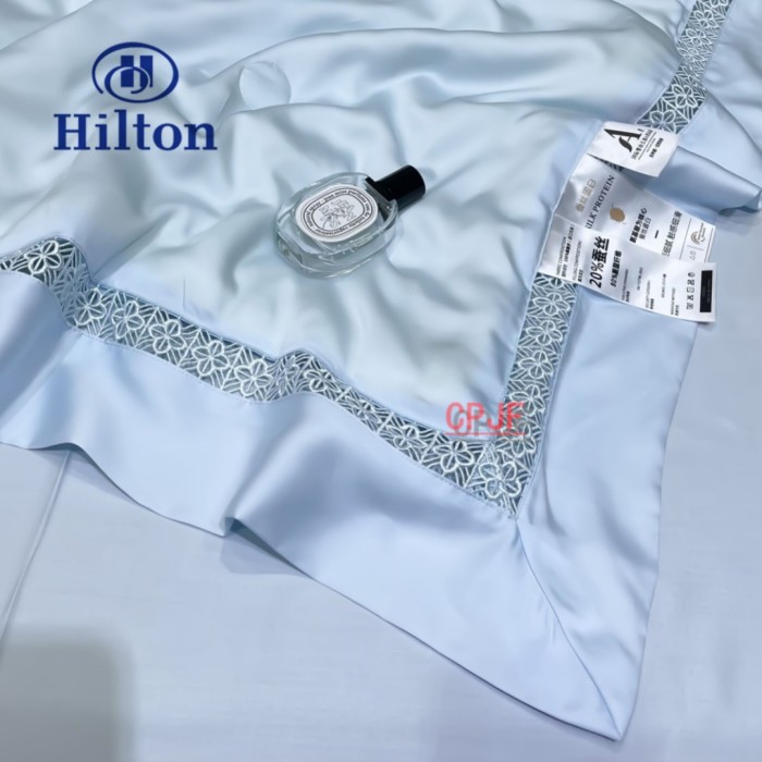 Bedclothes Hilton 52