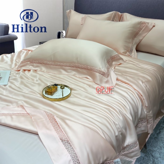 Bedclothes Hilton 53
