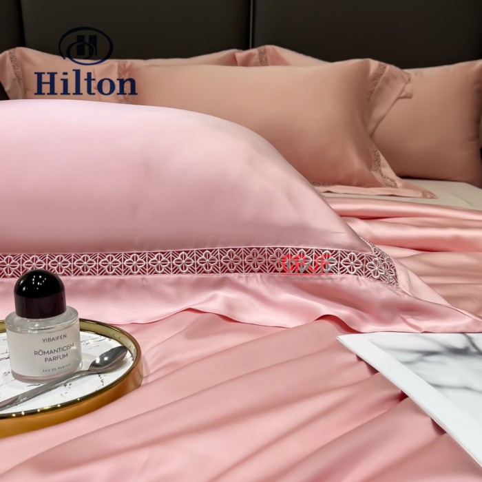 Bedclothes Hilton 51