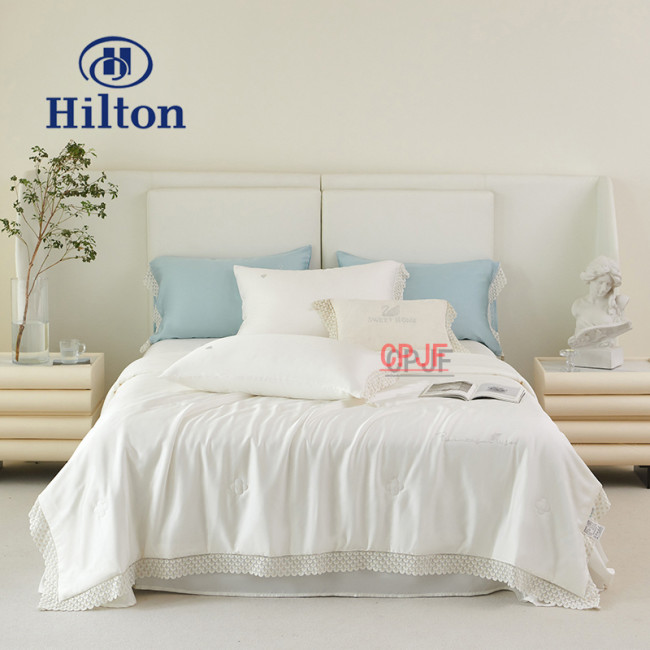 Bedclothes Hilton 47