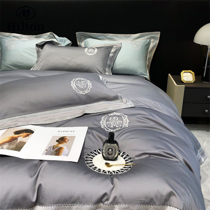 Bedclothes Hilton 71