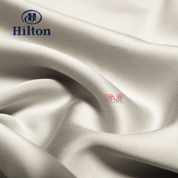 Bedclothes Hilton 76