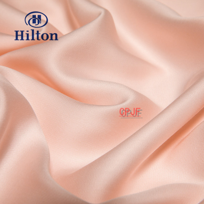 Bedclothes Hilton 73