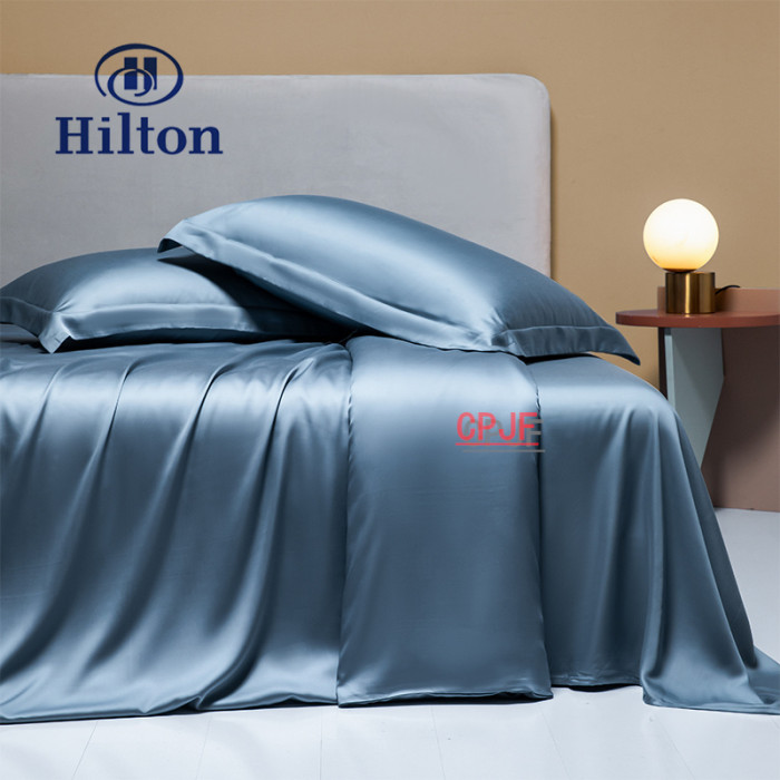 Bedclothes Hilton 77