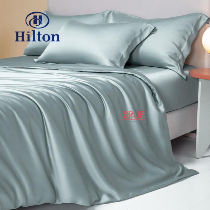 Bedclothes Hilton 79