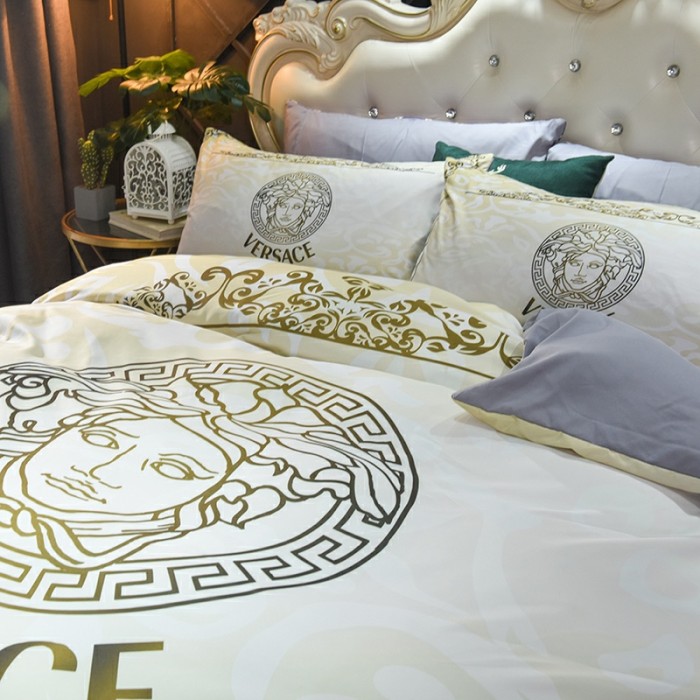 Bedclothes Versace 1