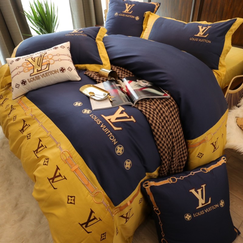 Bedclothes Louis vuitton 11