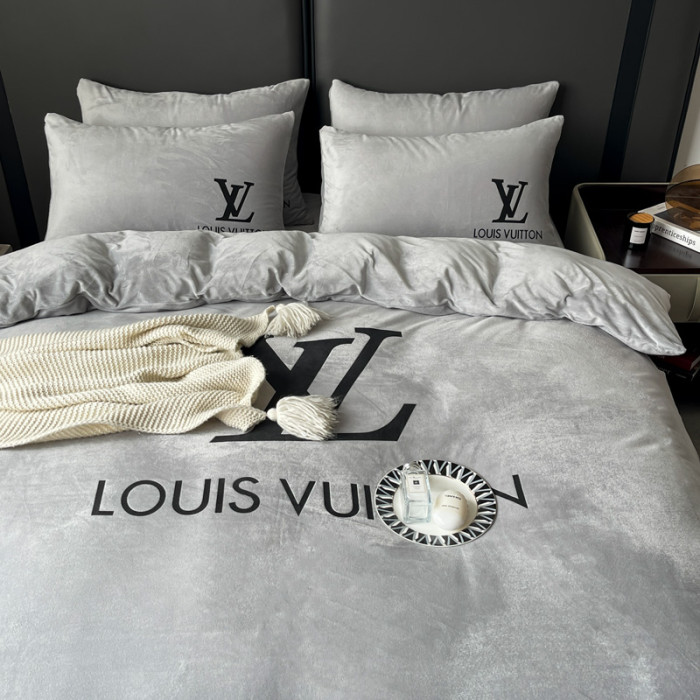 Bedclothes Louis vuitton 4