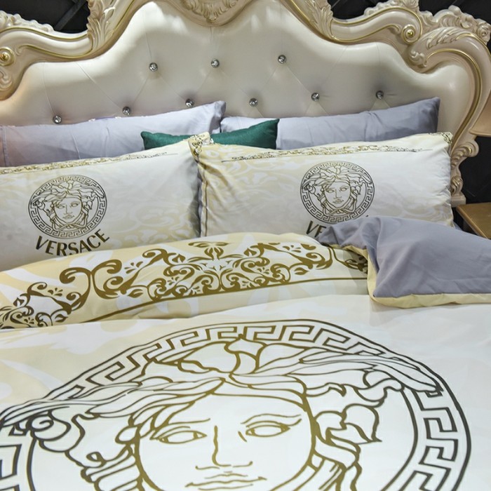 Bedclothes Versace 1