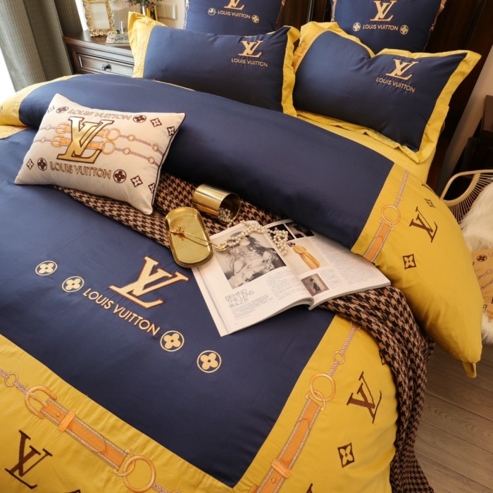 Bedclothes Louis vuitton 11