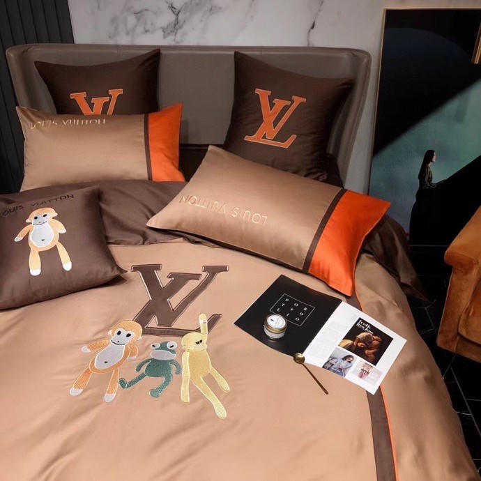 Bedclothes Louis vuitton 18