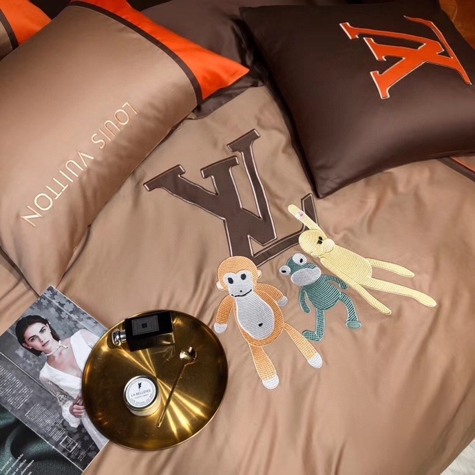Bedclothes Louis vuitton 18