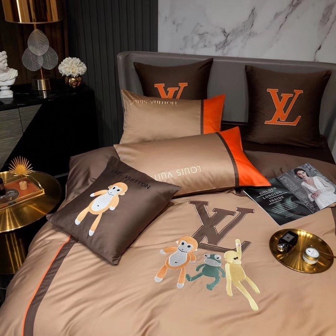 Bedclothes Louis vuitton 18
