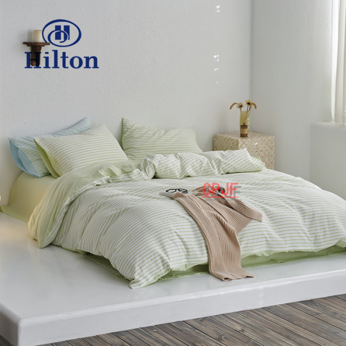 Bedclothes Hilton 93