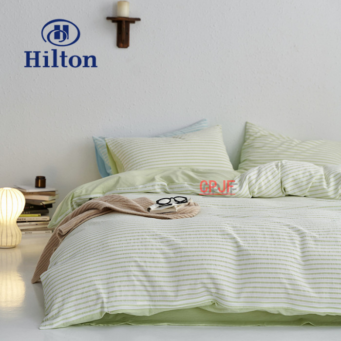 Bedclothes Hilton 93