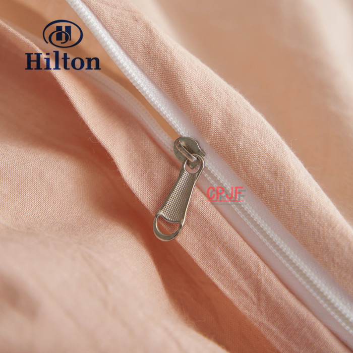 Bedclothes Hilton 99