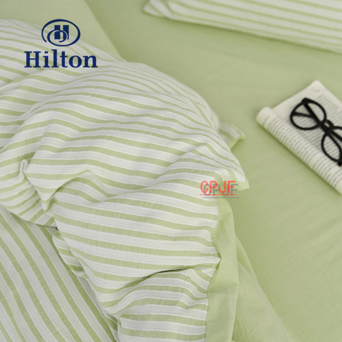 Bedclothes Hilton 93