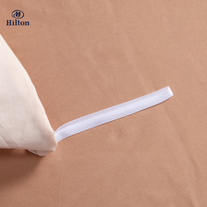 Bedclothes Hilton 142