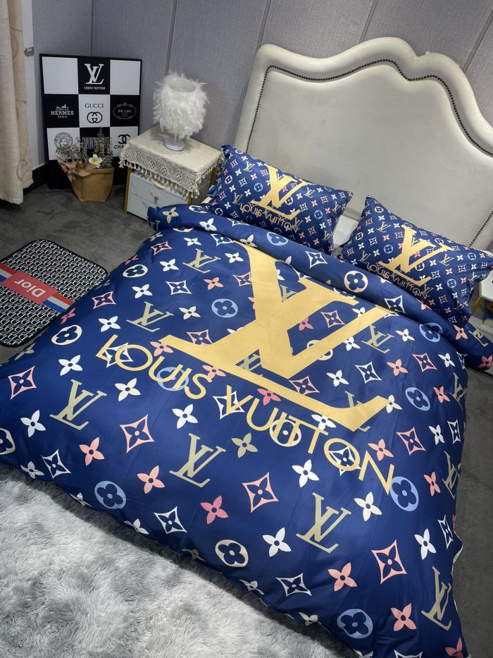 Bedclothes Louis vuitton 22