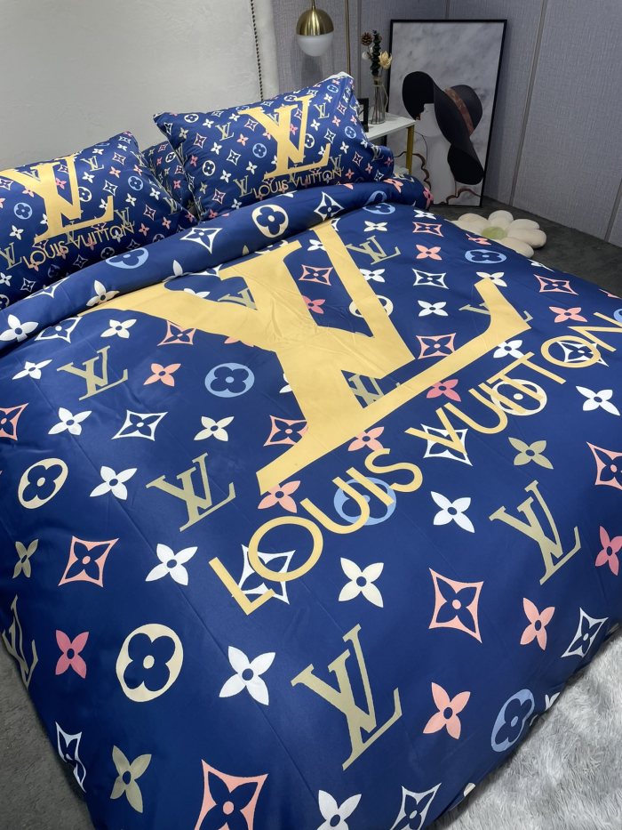 Bedclothes Louis vuitton 22