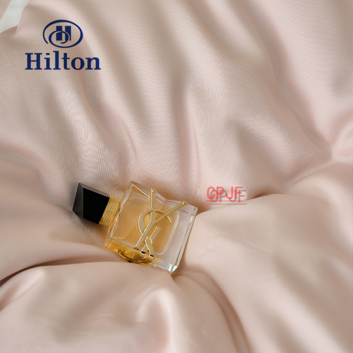 Bedclothes Hilton 161