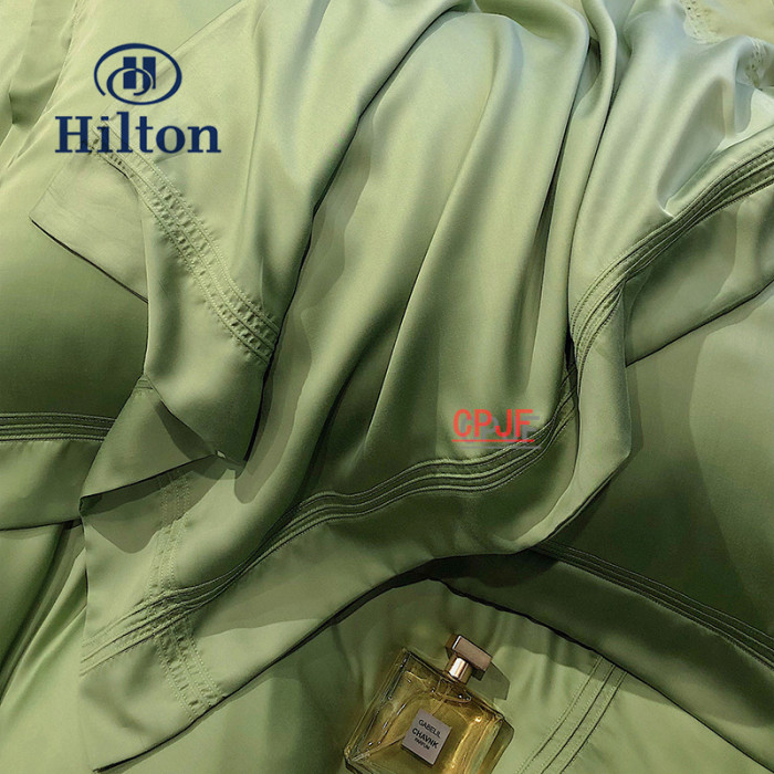 Bedclothes Hilton 159