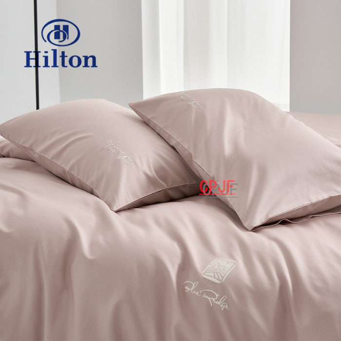 Bedclothes Hilton 166