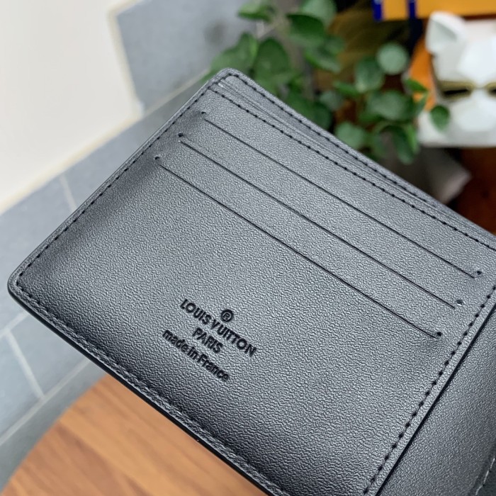 N63124 Wallet Short Clip Size: 11.5X9cm. 1