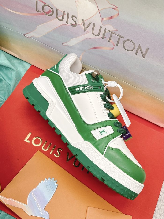 Louis Vuitton Trainer sports shoes 50