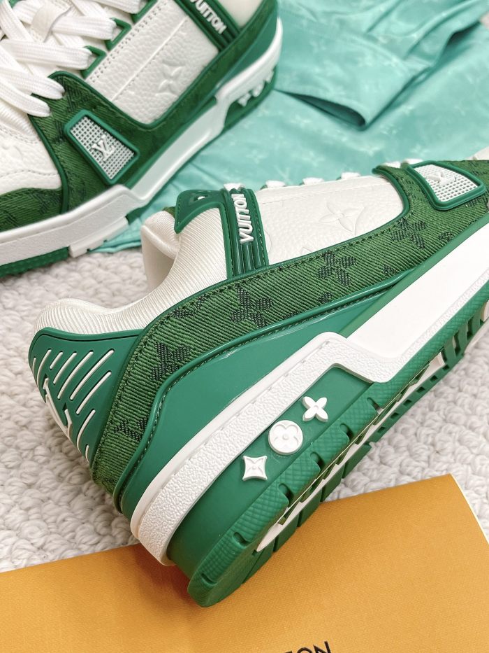 Louis Vuitton Trainer sports shoes 14