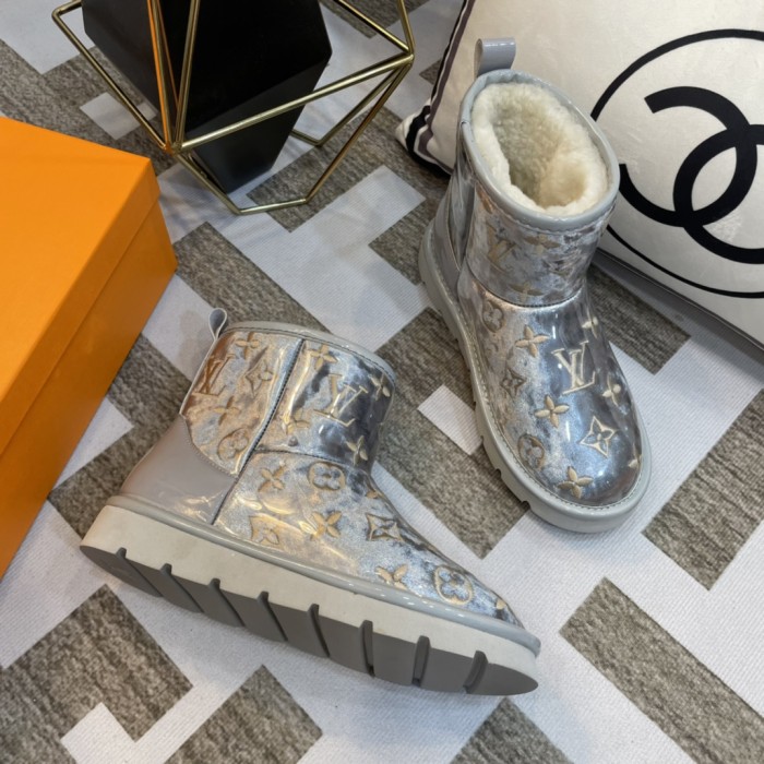lv PVC embroidered snow boots