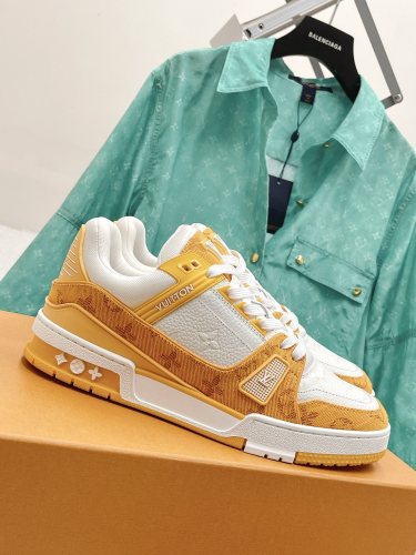 Louis Vuitton Trainer sports shoes 16