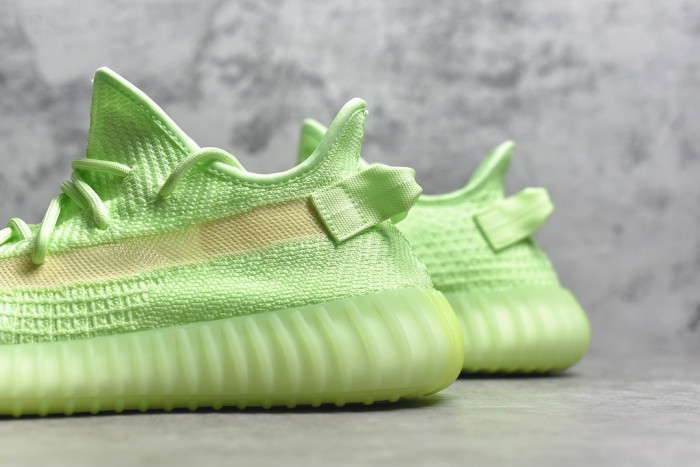 Yeezy Boost 350v2 Glow