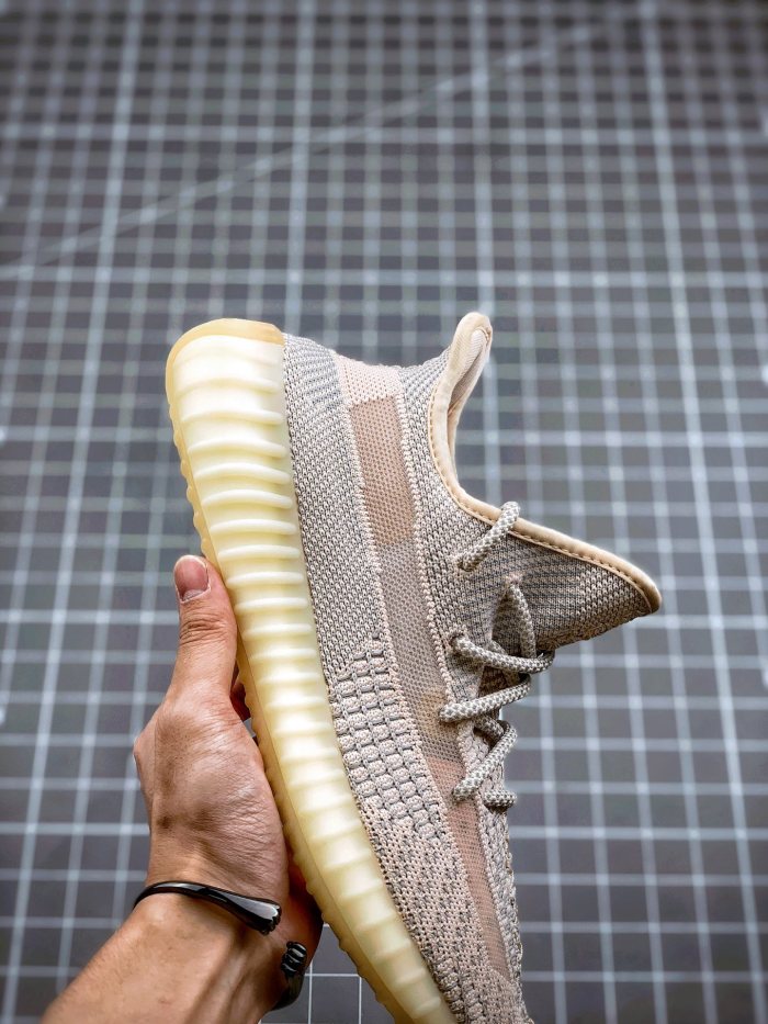 Yeezy 350V2 Synth Non-Reflective