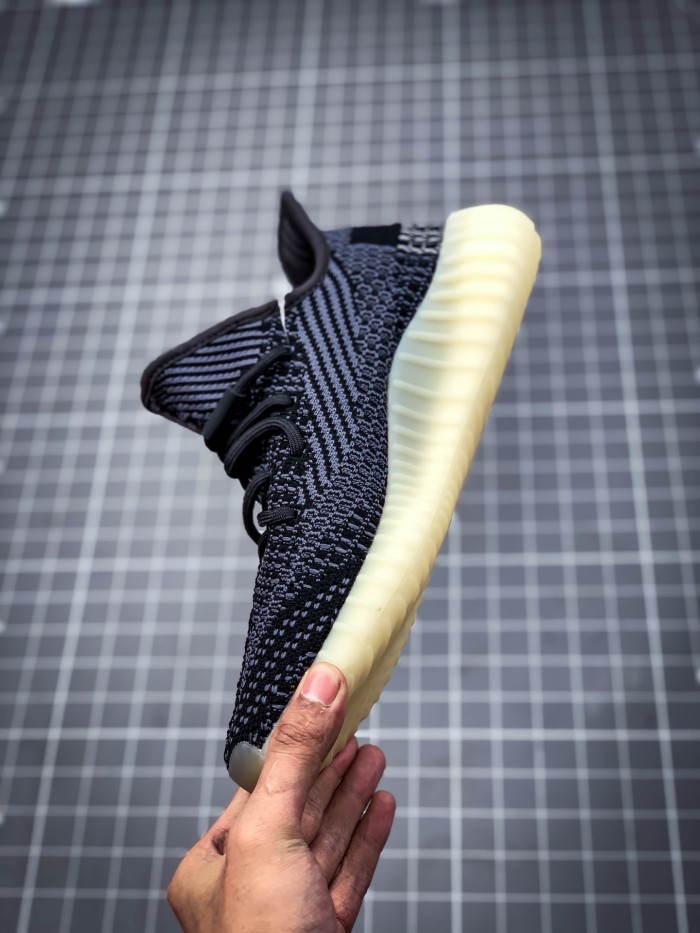 Yeezy Boost 350 V2 （Oreo）Carbon