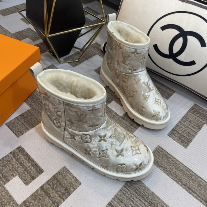 lv PVC embroidered snow boots