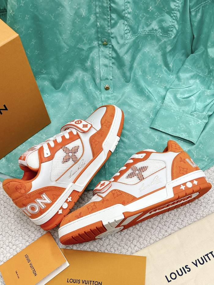 Louis Vuitton Trainer sports shoes 34