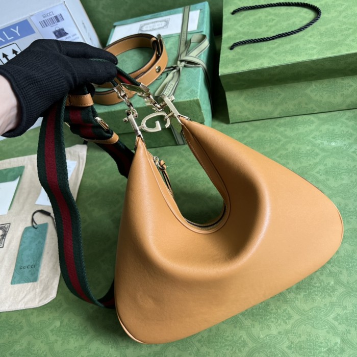 702823 Gucci Attache Large Shoulder Bag size 35*32*6