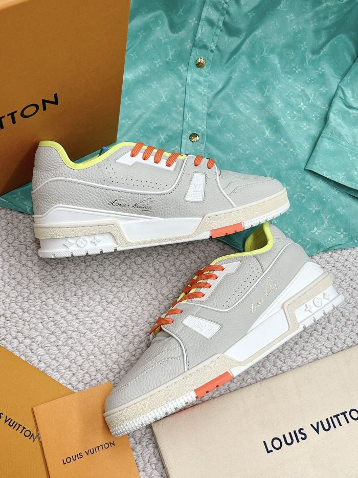 Louis Vuitton Trainer sports shoes 25