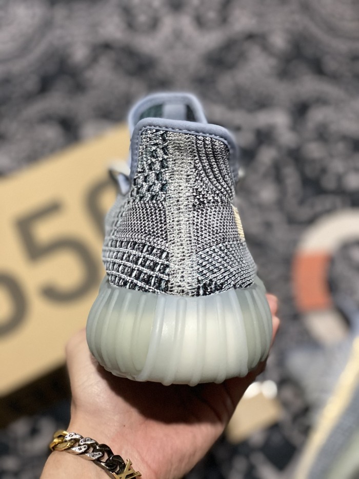 Yeezy 350V2 Ash Blue