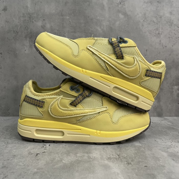 Travis Scott x Nike Air Max 1 Saturn Gold