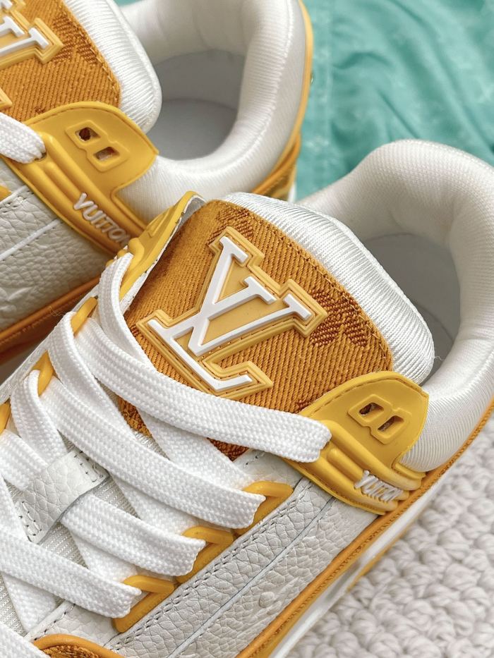 Louis Vuitton Trainer sports shoes 16