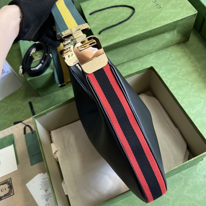 702823 Gucci Attache Large Shoulder Bag size 35*32*6