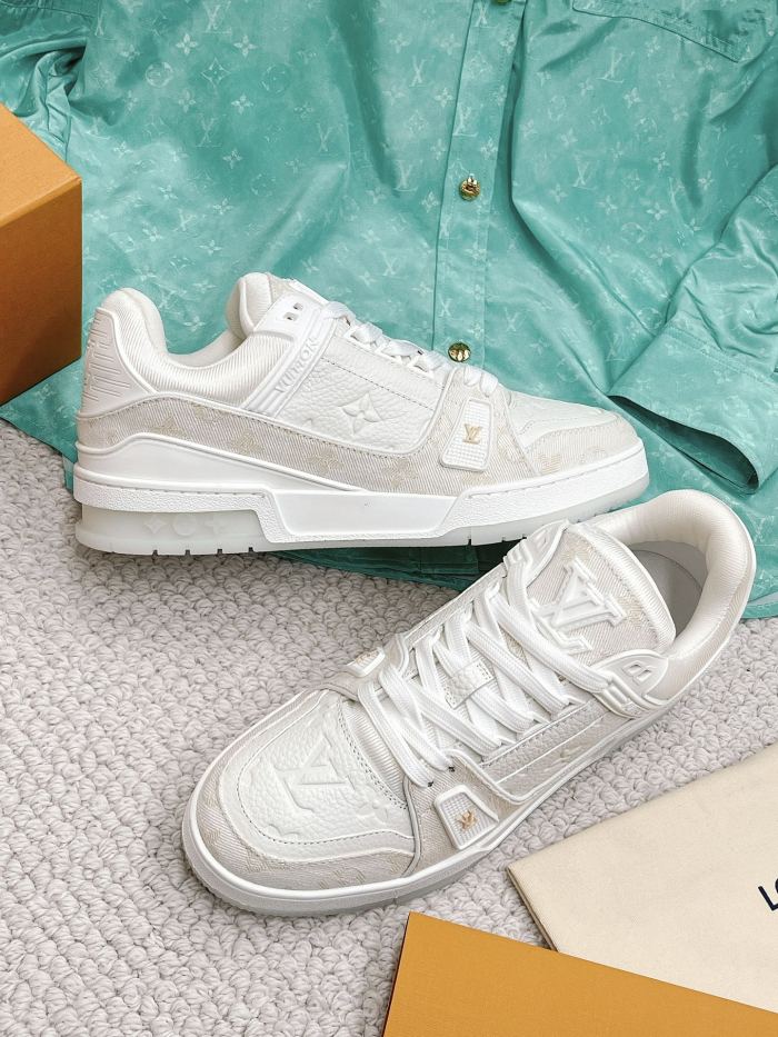 Louis Vuitton Trainer sports shoes 22