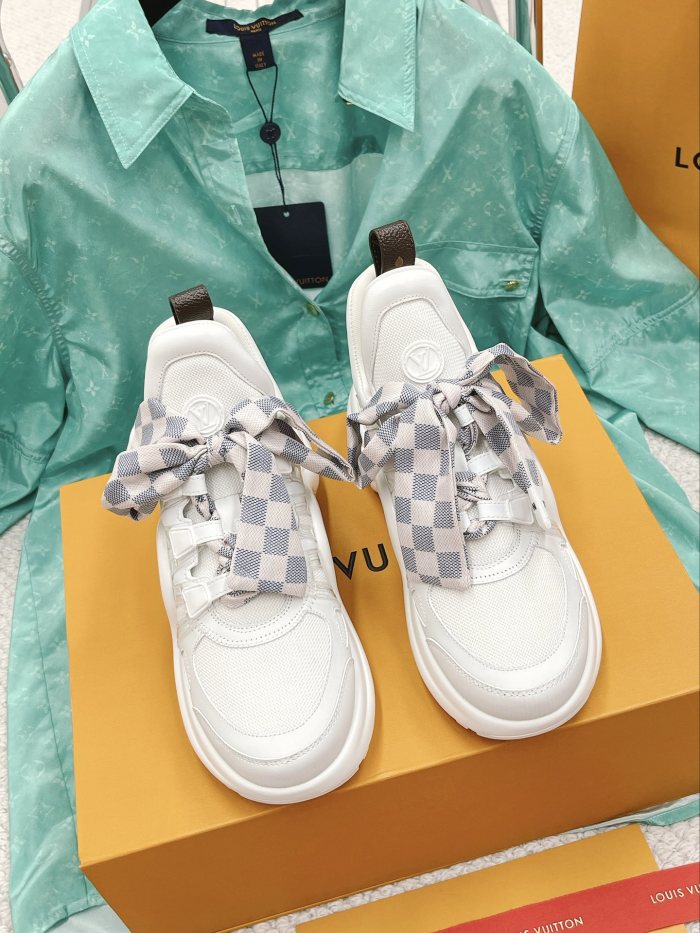 Louis Vuitton Archlight sports shoes 66