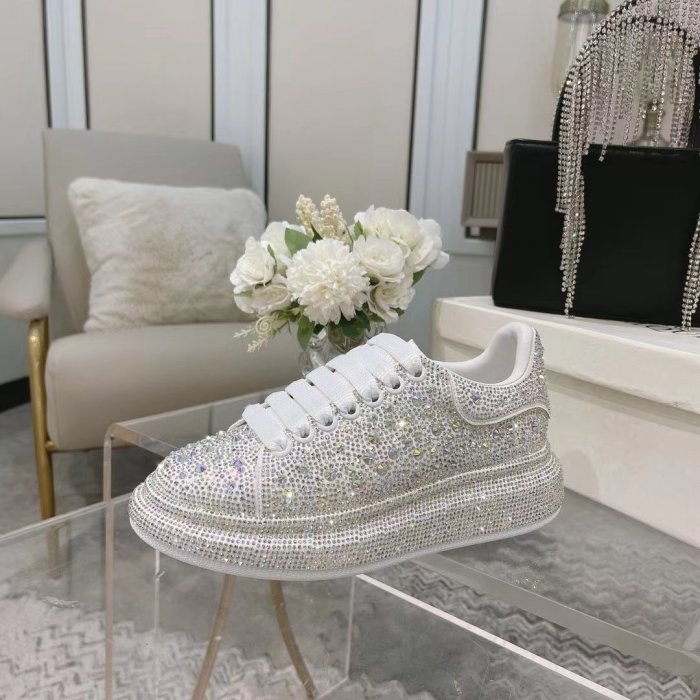 Alexander McQueen Diamond surface