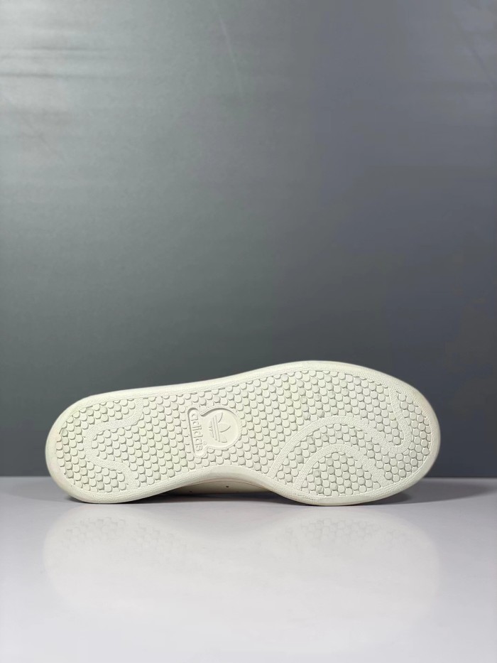 Adidas Handball Spezial Old version with beige and green tail