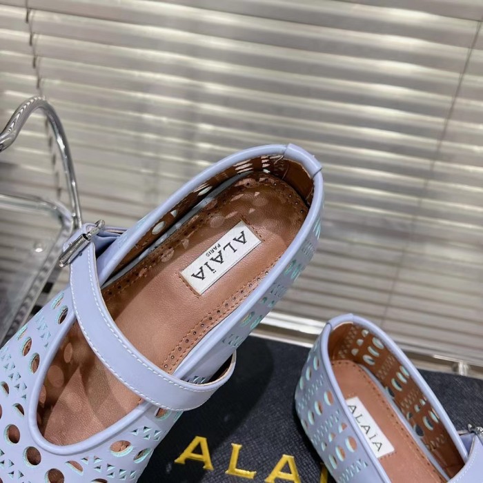 alaia Hole genuine leather blue